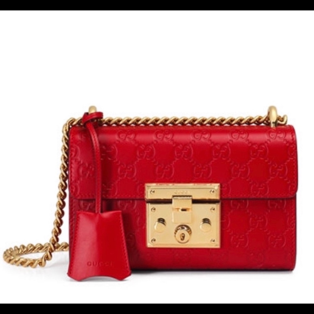 Gucci signature padlock shoulder bag small